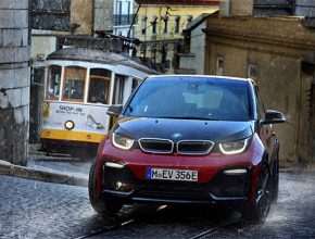 BMW i3s 2018 mit neuer Traktionskontrolle